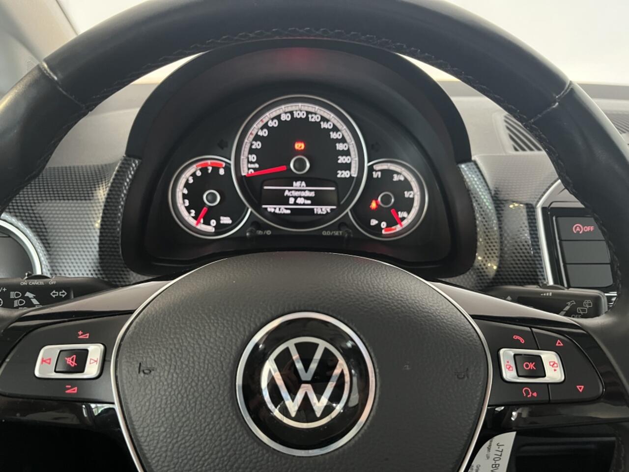 Volkswagen UP! 1.0 BMT High up! Climate control, Camera, Cruise