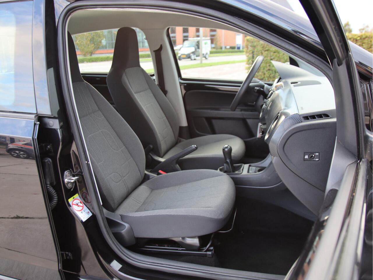 Volkswagen UP! 1.0 BMT move up! Airco, 5drs, NL auto Eindejaar aanbieding!