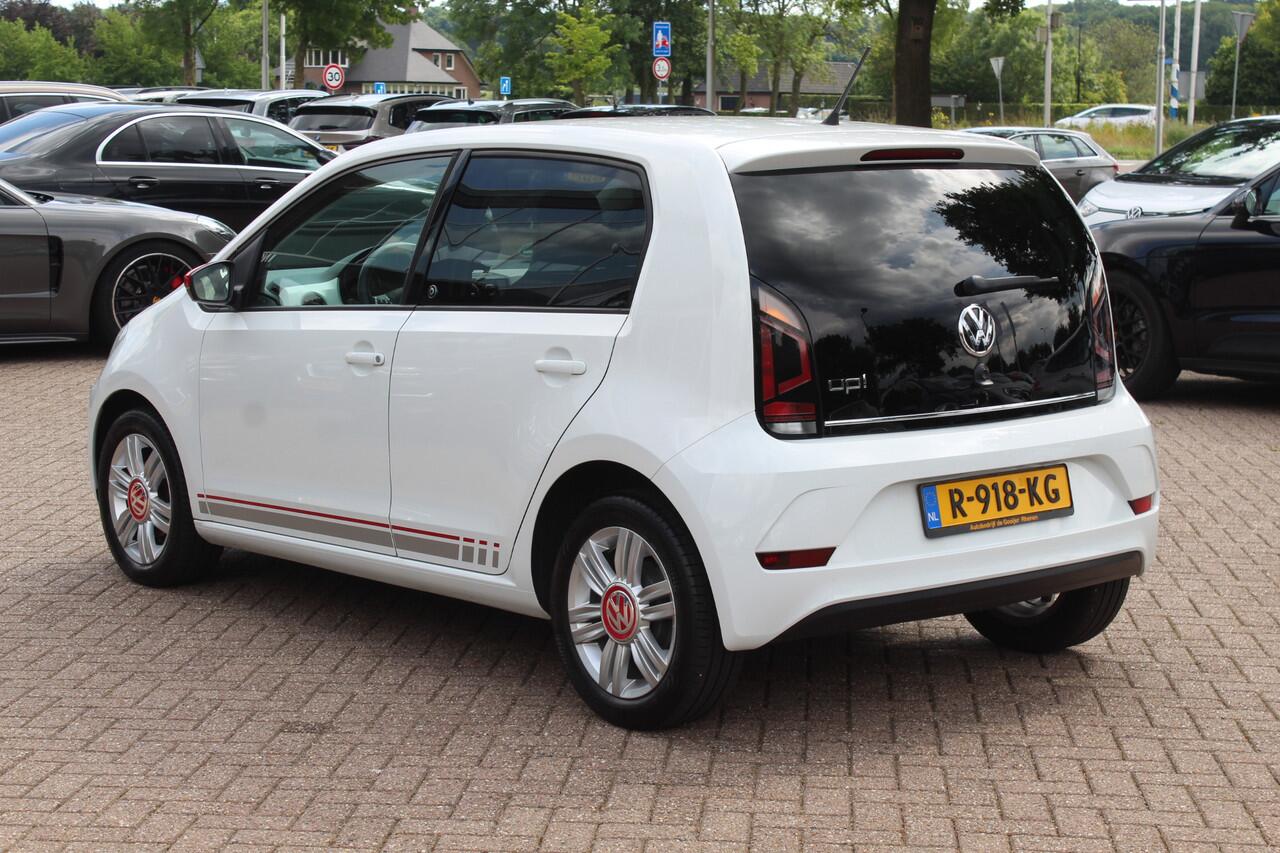 Volkswagen UP! 1.0 BMT up! beats / Bluetooth / 15'' LMV / LED Dagrijverlichting / Stuurbekrachtiging / Elektr. ramen / Airco / Radio