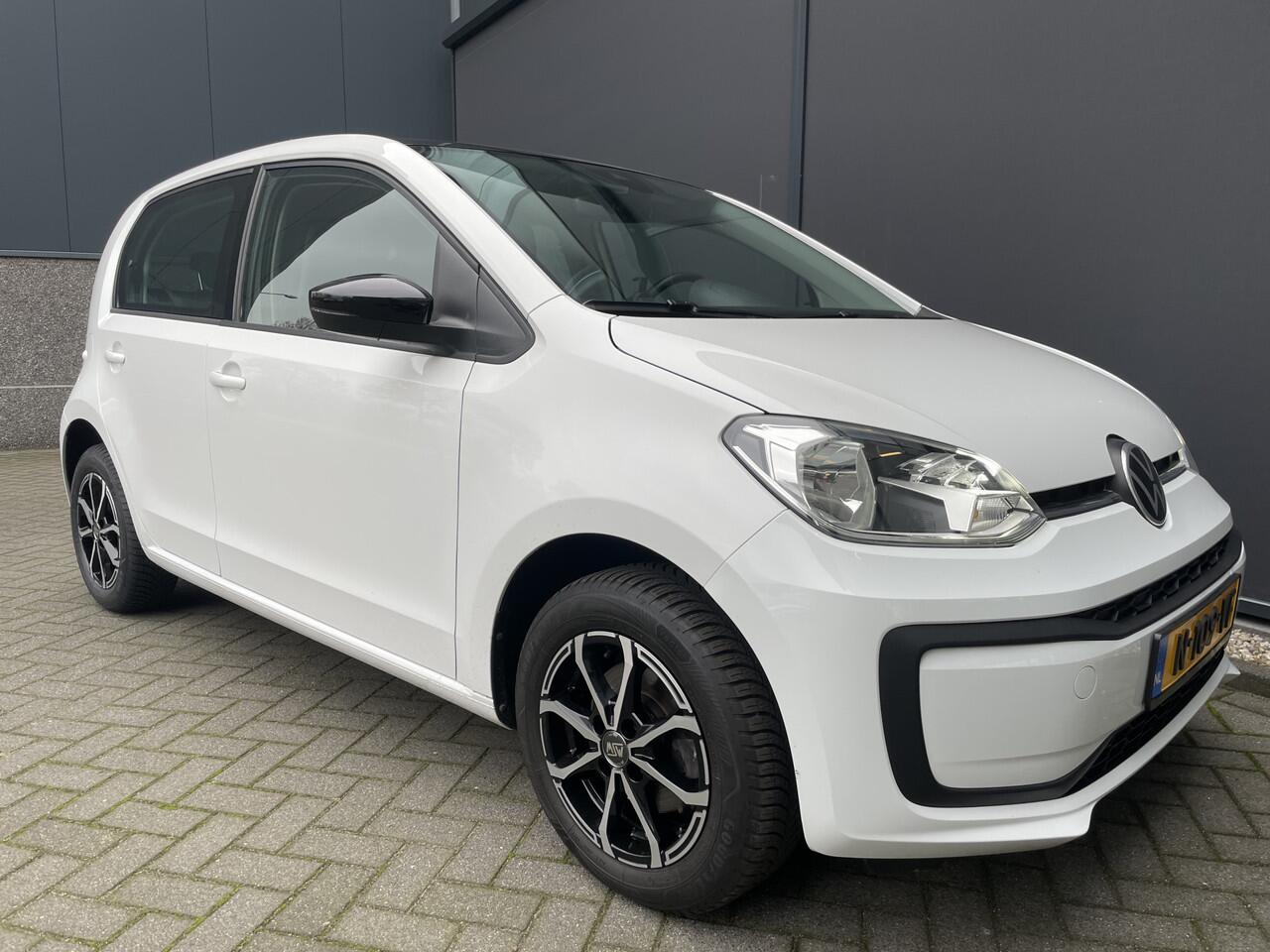 Volkswagen UP! 1.0 Airco - Alarm klasse 1 - Bluetooth - Elektrische ramen voor - Radio - Rijstrooksensor - Start/stop systeem - Centrale deurvergrendeling met afstandsbediening