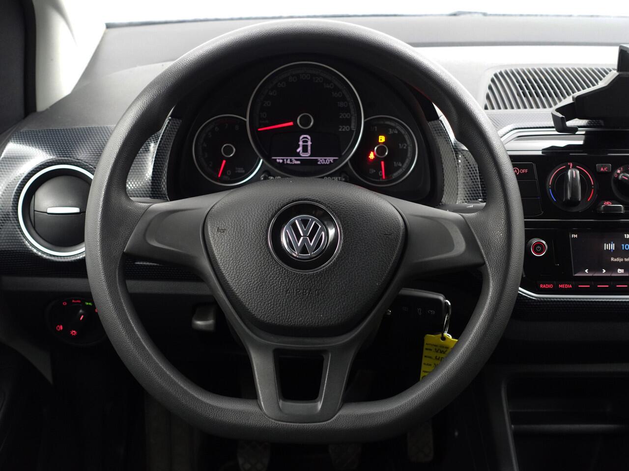 Volkswagen UP! 1.0 BMT R Line+ Led, Bluetooth audio, Privacy Glass, Clima, Comfort Interieur