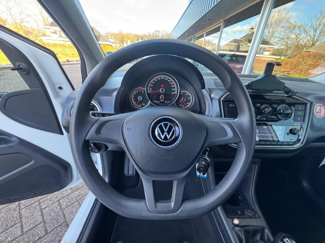 Volkswagen UP! 1.0