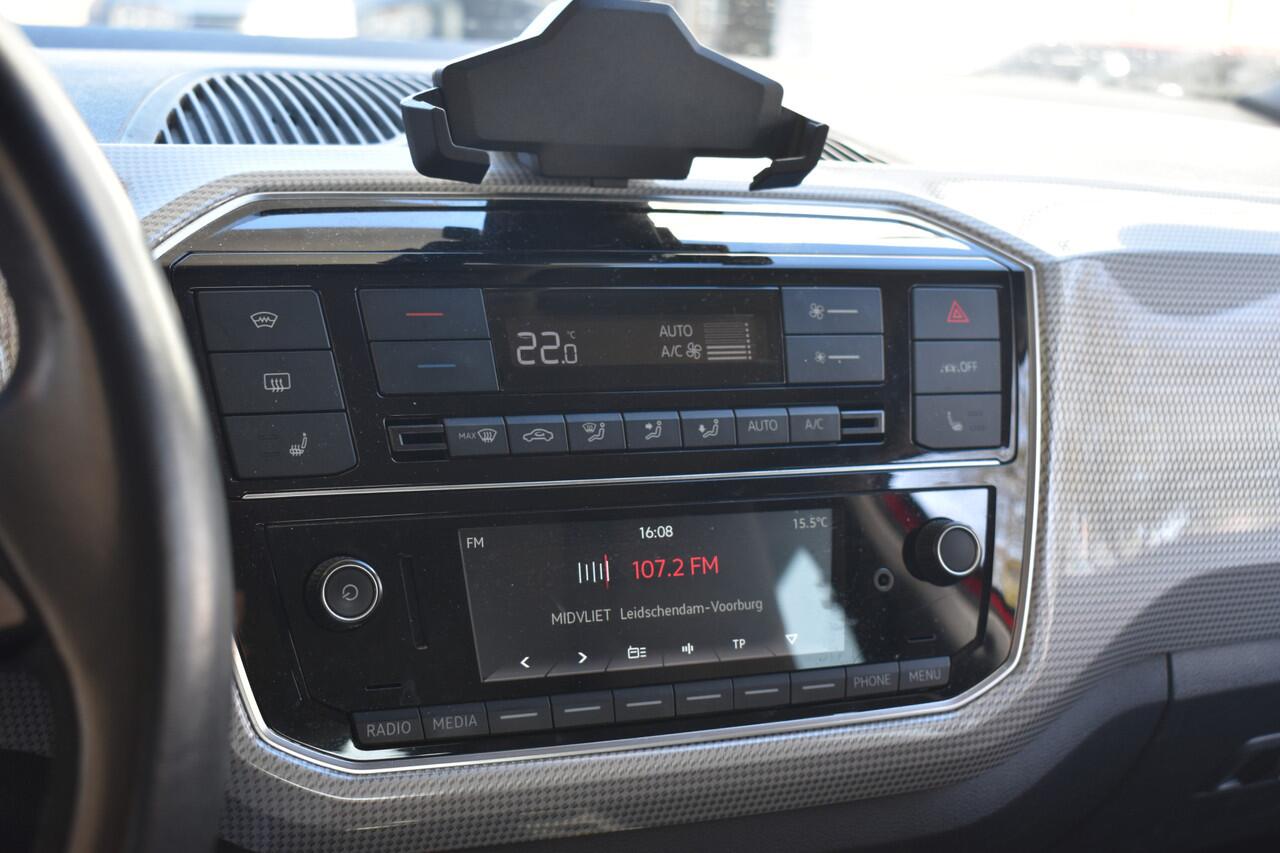 Volkswagen UP! e-Up! e-up! Style Sport | All-seasons | Stoelverwarming | Camera | 12 mnd BOVAG garantie | Whatsapp 06-53188999