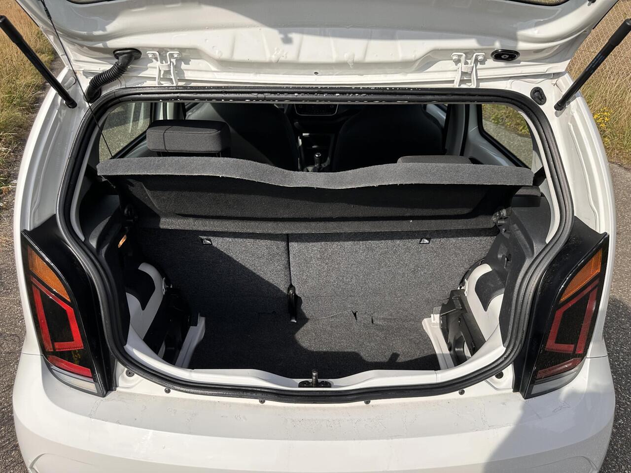 Volkswagen UP! 1.0 BMT move up! zuinig | betrouwbaar