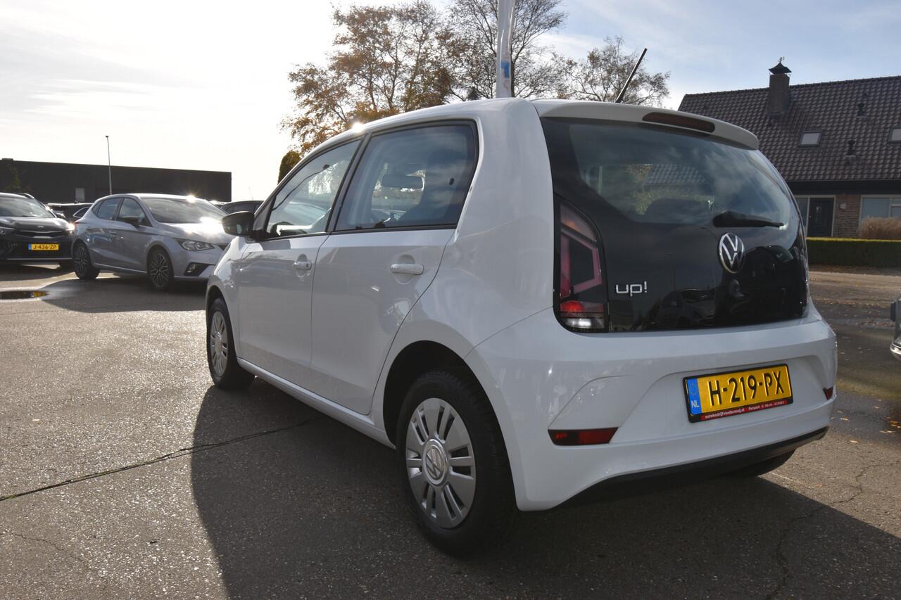 Volkswagen UP! 1.0 BMT take up! , AIRCO , BL TOOTH , RADIO , EL VOOR ,
