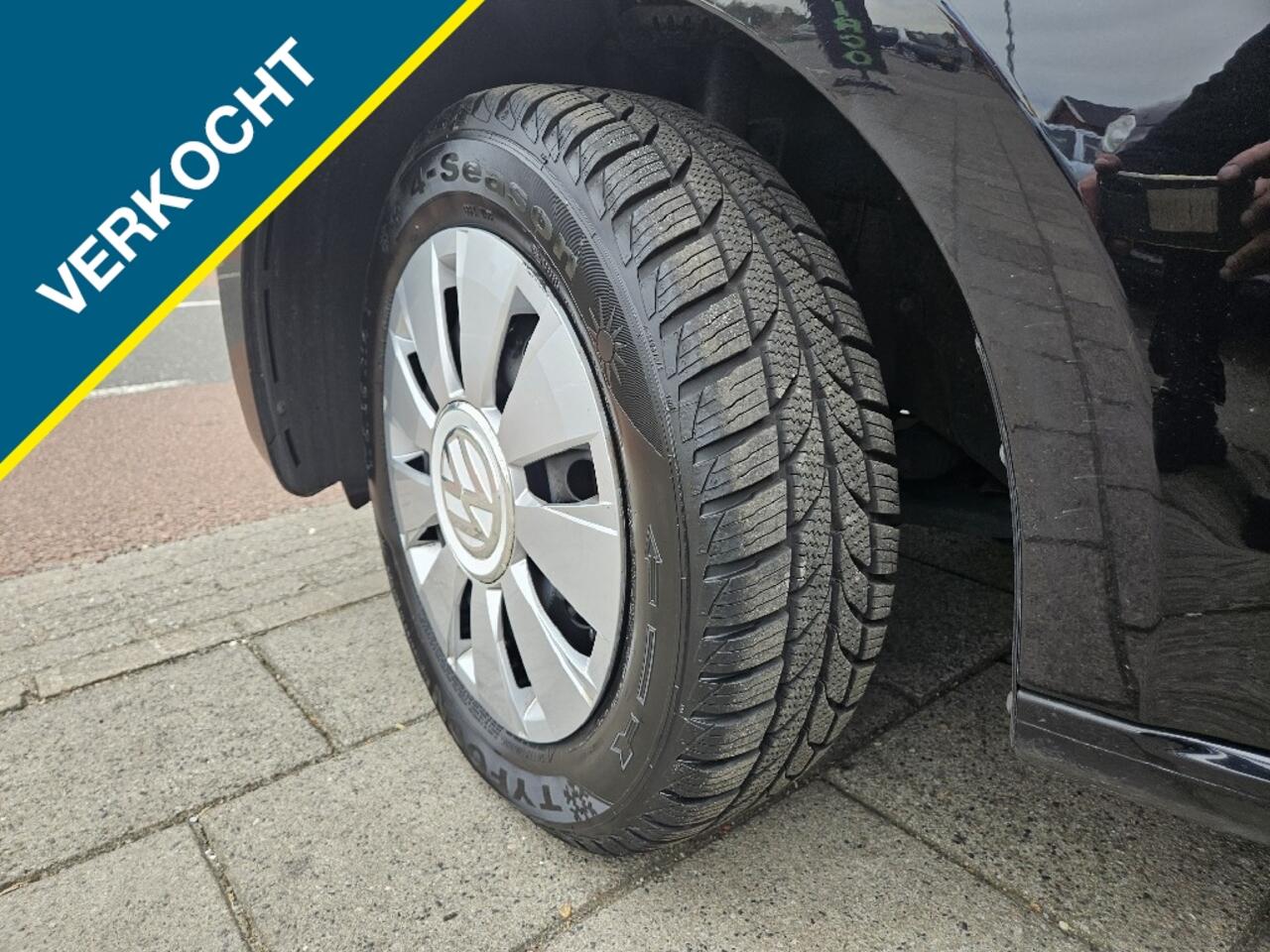 Volkswagen UP! 1.0 BMT move up!