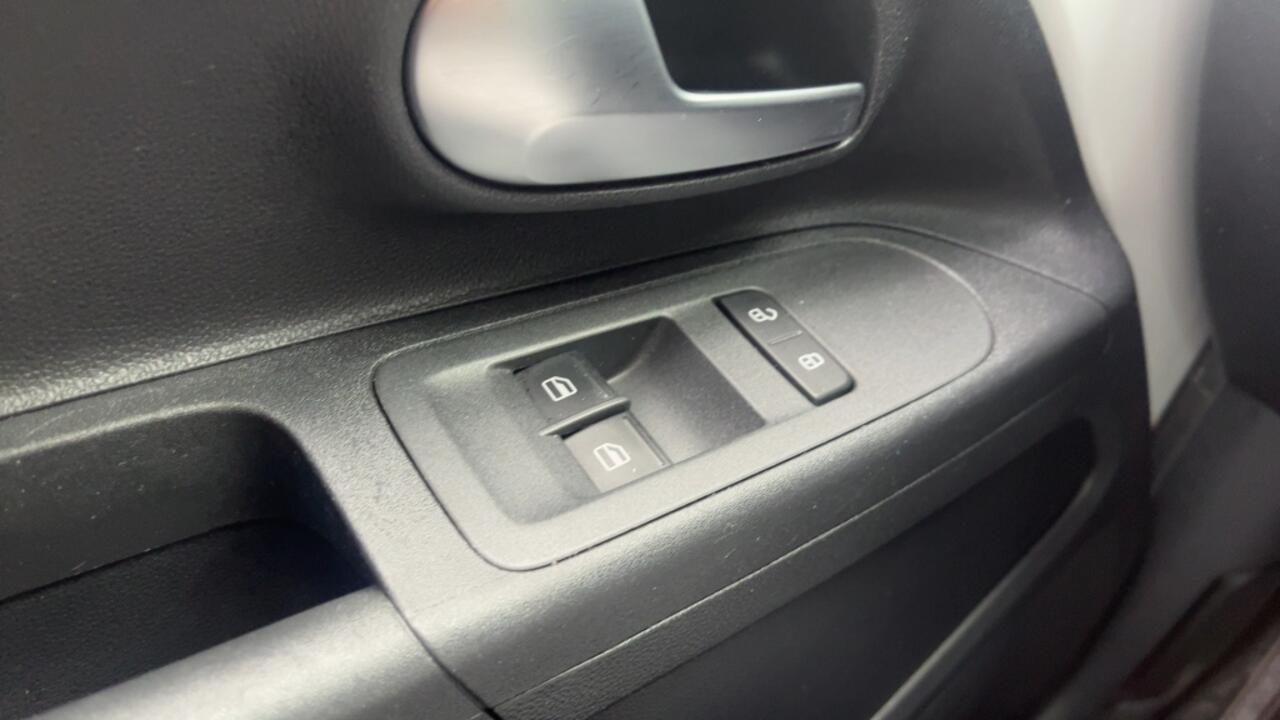 Volkswagen UP! 1.0 Move-Up Cruise, Climate, Camera PDC