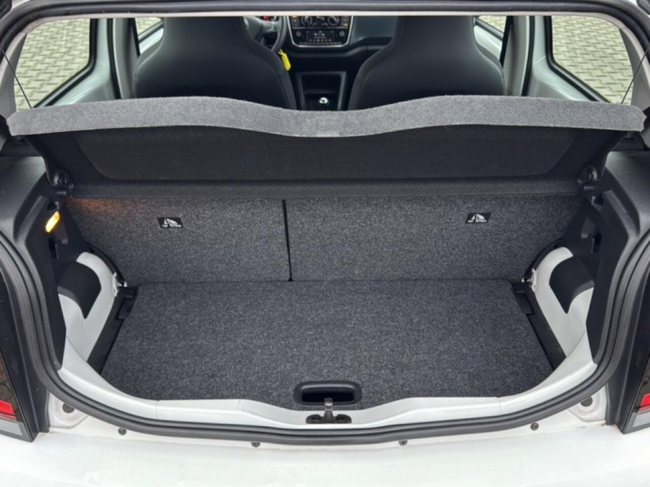 Volkswagen UP! 1.0 MPI MOVE UP! CAM./STOELVERW./LANE-ASS.