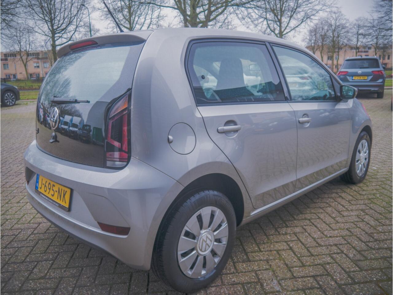 Volkswagen UP! 1.0 BMT move up! Airco en 5 drs.