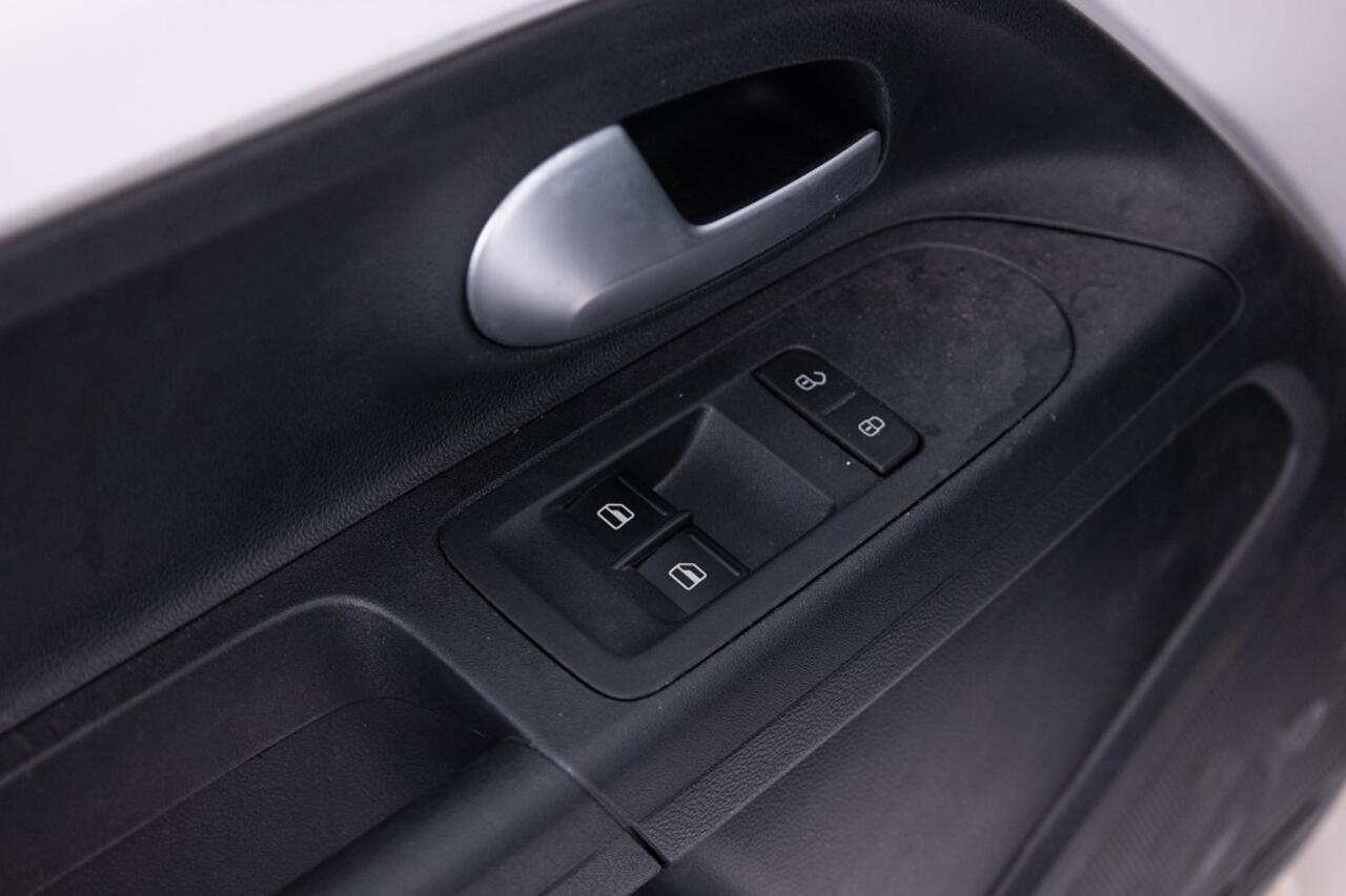 Volkswagen UP! 1.0 EcoFuel move up! 5drs | AIRCO | ? 1e Eigenaar