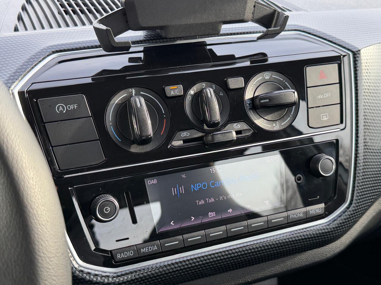 Volkswagen UP! 1.0 BMT move up! 5-deurs | Airco | Bluetooth | Rijklaar incl. 1 jaar Bovag garantie