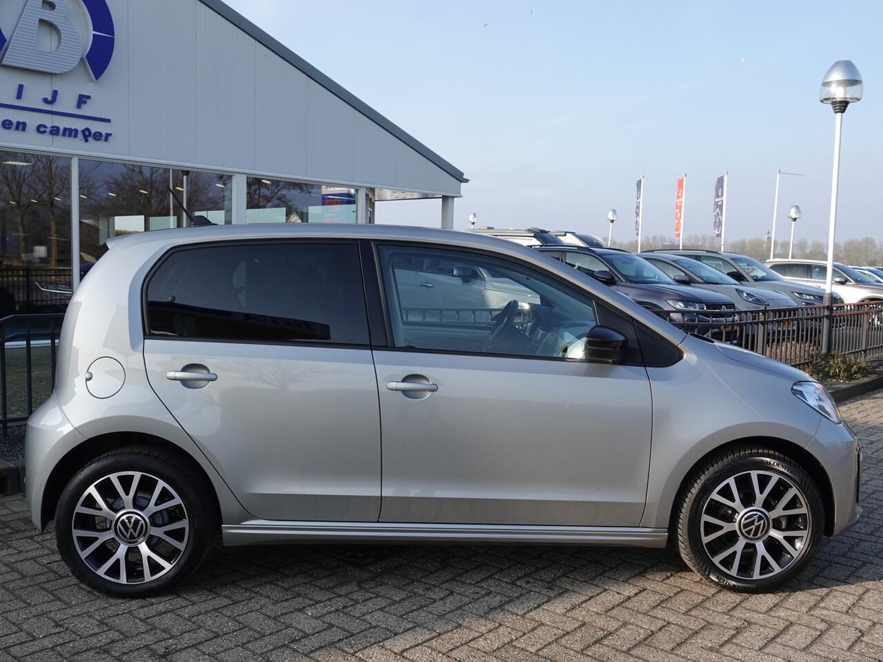 Volkswagen UP! e-Up! e-up! Style LMV | CRUISE | ECC | CAMERA + PDC | VERW. STOELEN