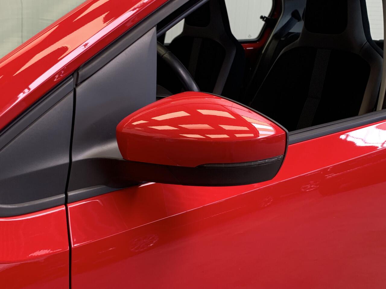 Volkswagen UP! 1.0 BMT high up! AIRCO-LMV-PDC-CRUISE CONTROL-STOELVERWARMING