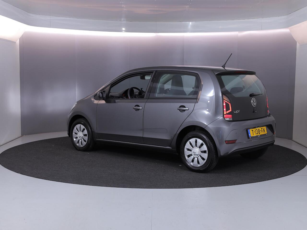 Volkswagen UP! 1.0 65 pk | Verlengde garantie | Navigatie via App | Autom. airco | Cruise control | Parkeersensoren achter | Achteruitrijcamera |