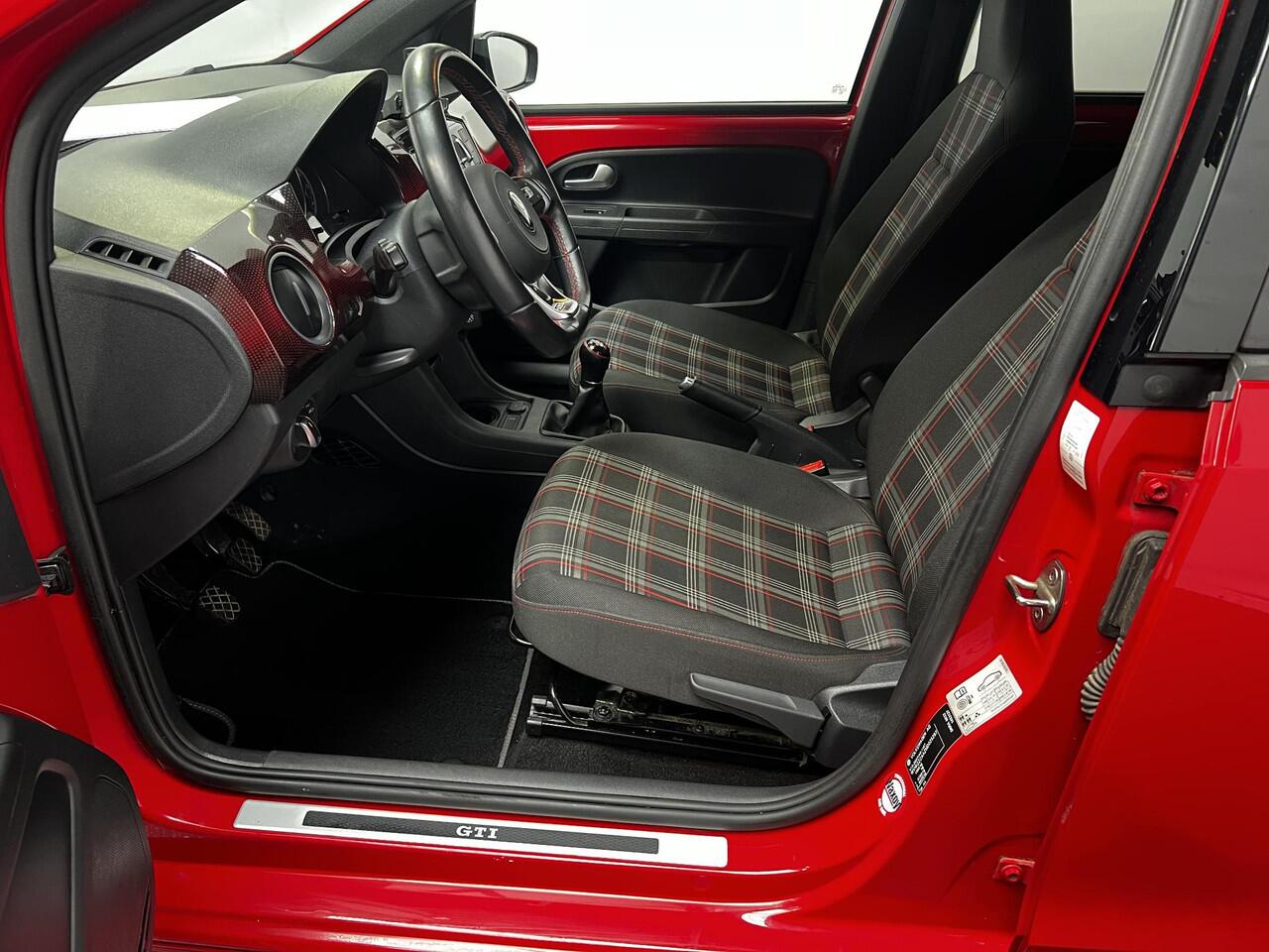 Volkswagen UP! 1.0 TSI GTI