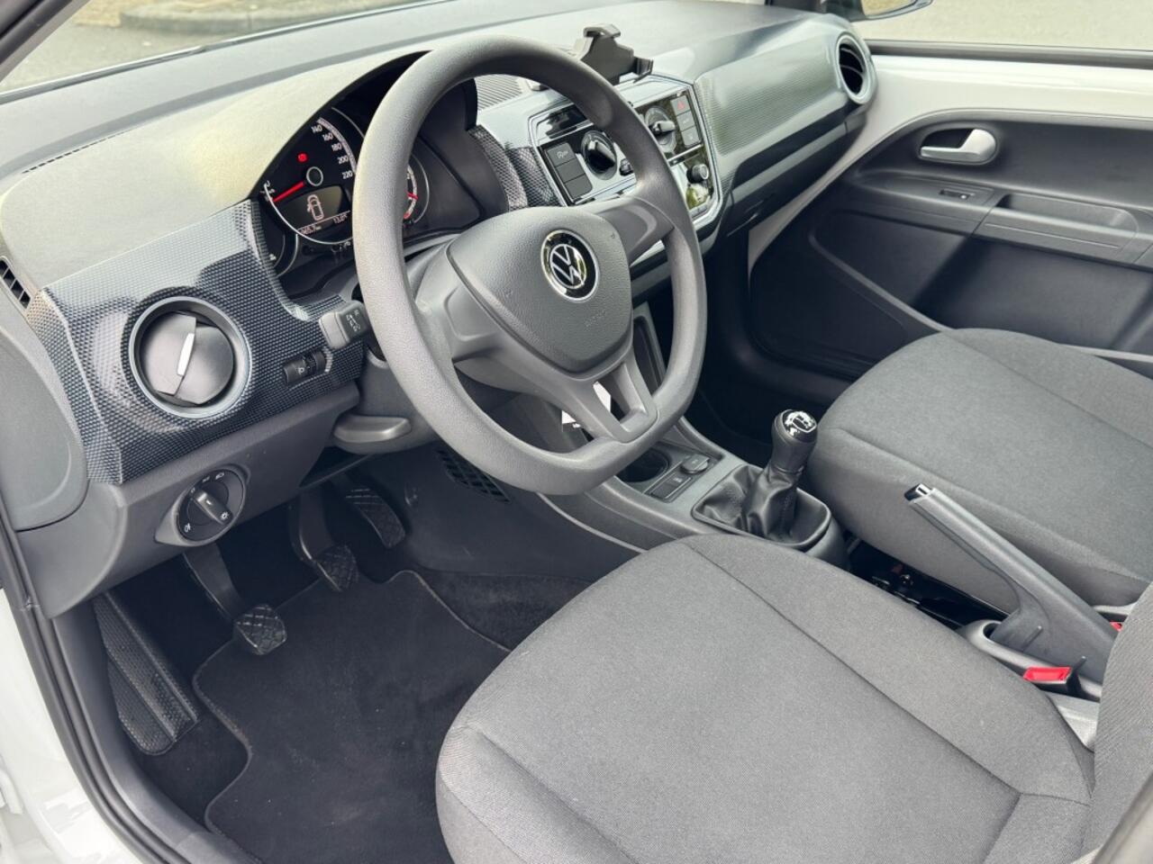 Volkswagen UP! 1.0 BMT MOVE UP! 5-drs airco bluetooth lane assist