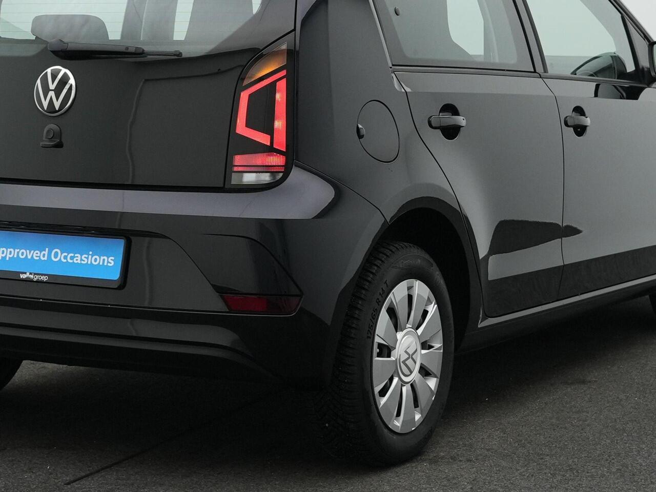 Volkswagen UP! 1.0 65 pk | Navigatie via App | Airco