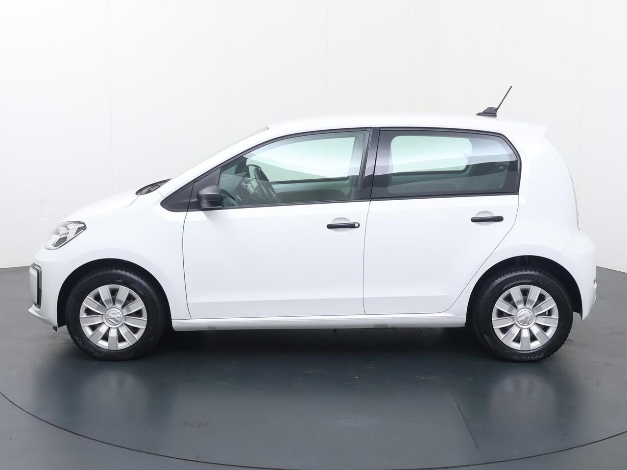 Volkswagen UP! e-Up! e-up! | 83 PK | SoH 91% | Achteruitrijcamera | Cruise control | Climate control |