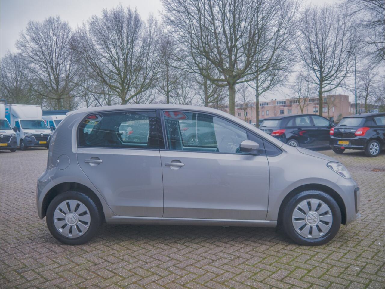 Volkswagen UP! 1.0 BMT move up! Airco en 5 drs.