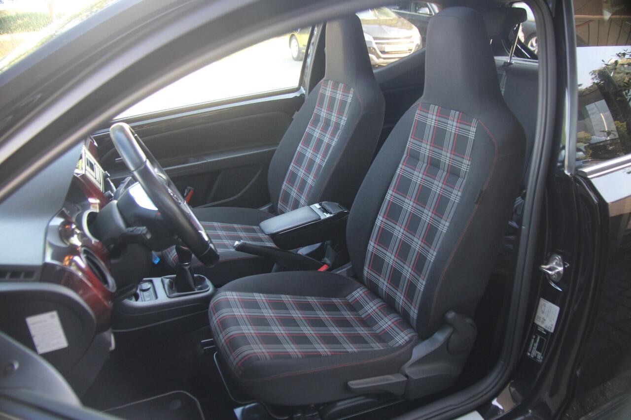 Volkswagen UP! 1.0 TSI GTI | Org. NL | Pano | Camera |