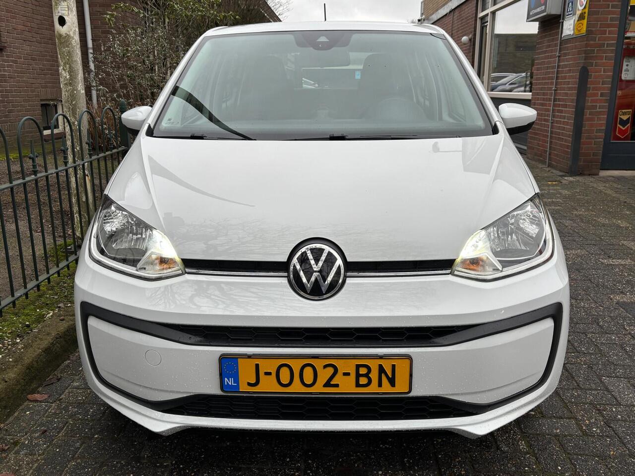 Volkswagen UP! 1.0 BMT move up!