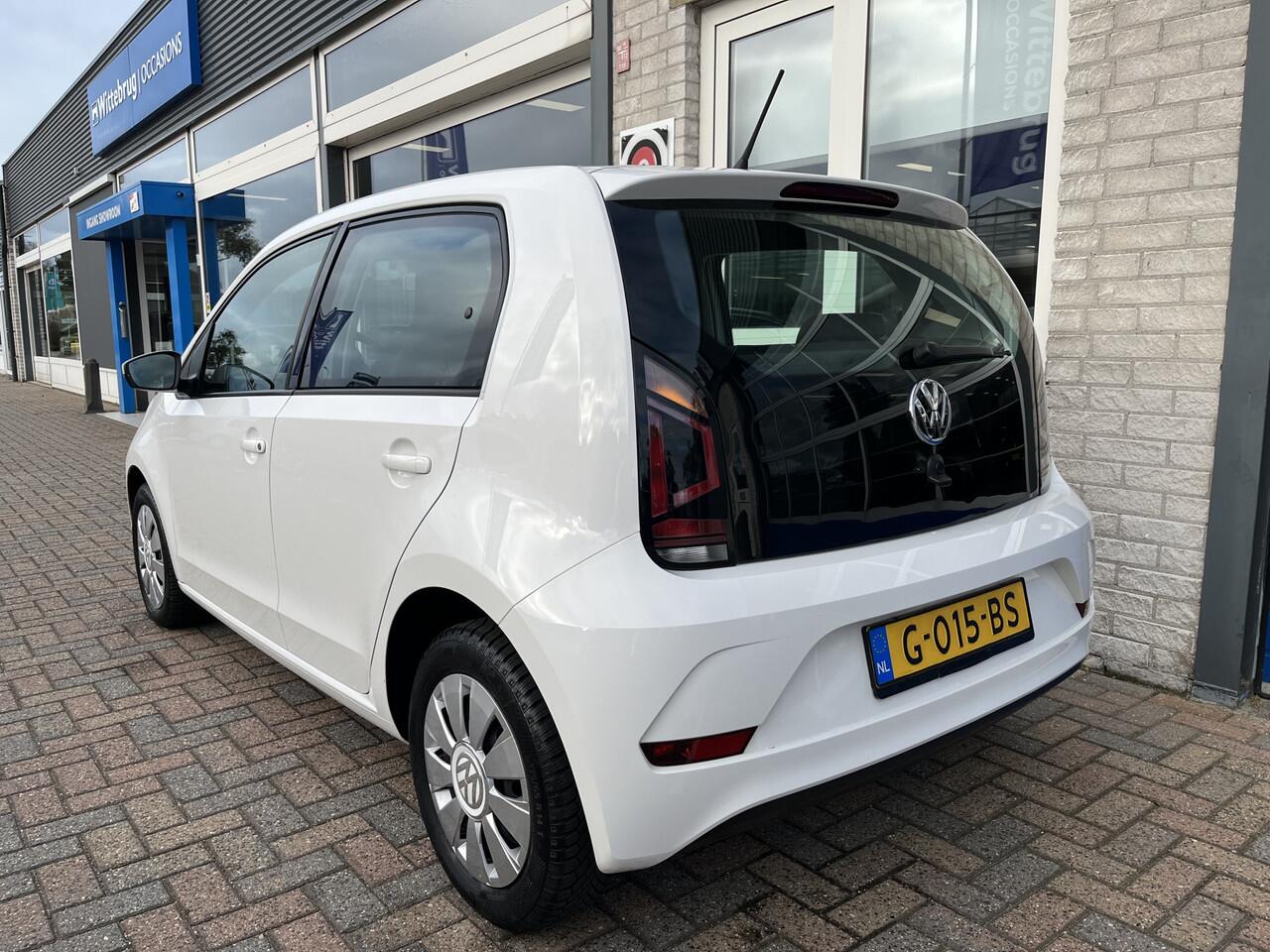 Volkswagen UP! 1.0 BMT move up! / 5 DEURS/ BLUETOOTH/ AIRCO/ ZEER ZUINIG/ DAB/ CARKIT