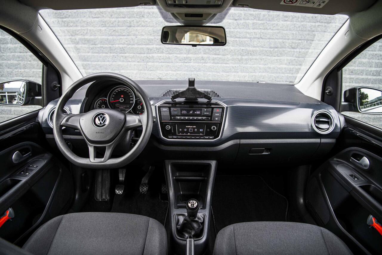 Volkswagen UP! 1.0 BMT move up! | Camera | Cruise Control | Climate Control