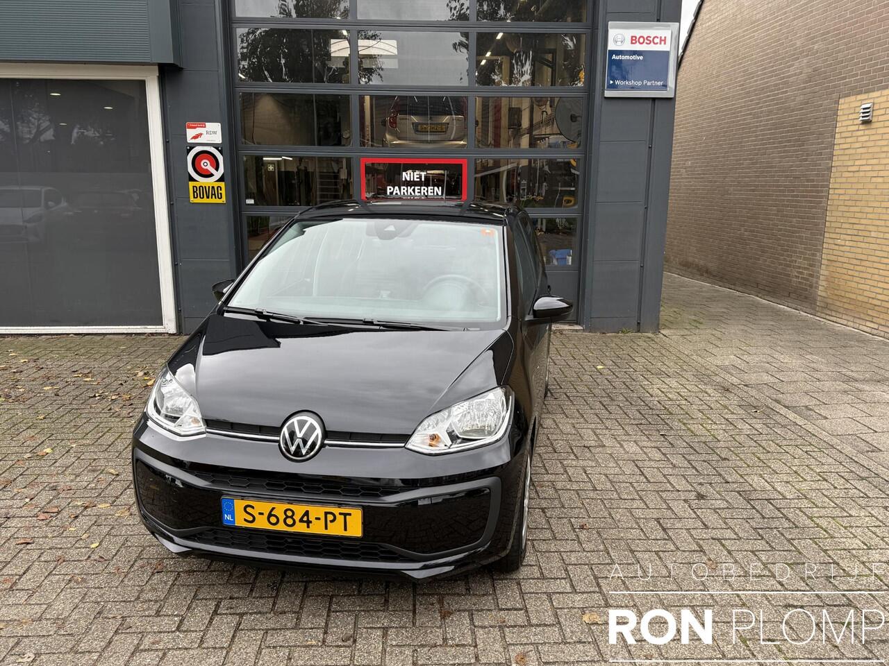 Volkswagen UP! 1.0 / Airco clima/ Navigatie via App / Camera/ PDC/ Cruise/ Camera/ PDC/ LED/