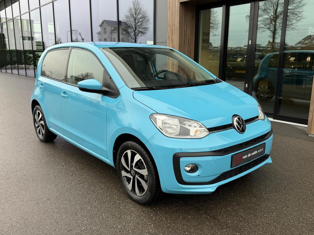 Volkswagen UP! 1.0 Active 5-deurs | Stoelverwarming | Lichtmetalen velgen | Extra getint glas | Bluetooth | Airco | Rijklaar incl. 1 jaar Bovag garantie