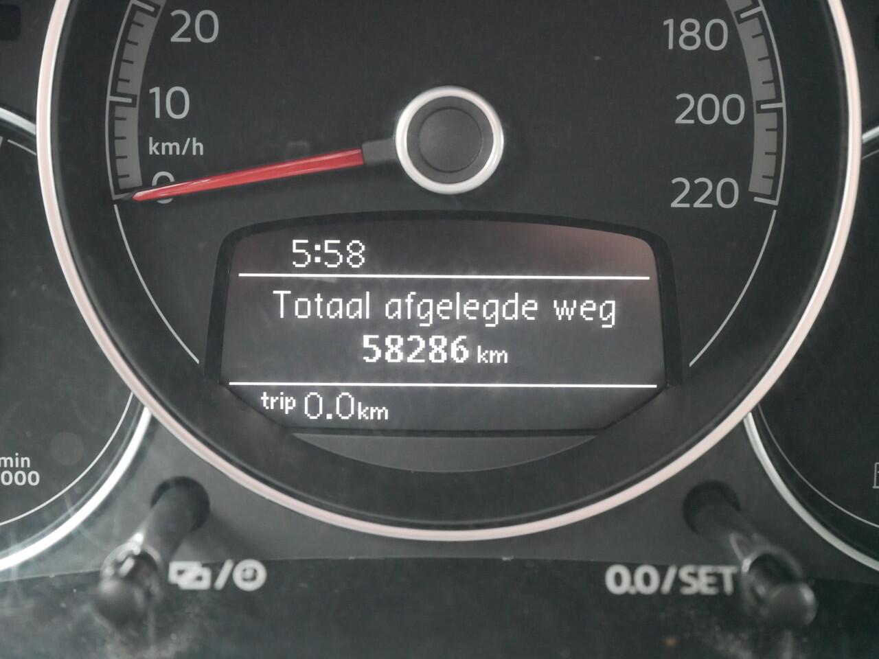 Volkswagen UP! 1.0 BMT United! Bluetooth, 5-Deurs, Airco