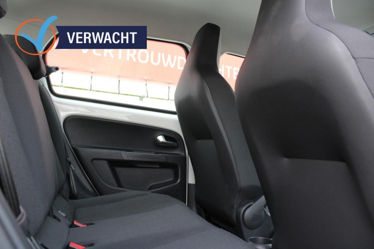 Volkswagen UP! 1.0 BMT move up!