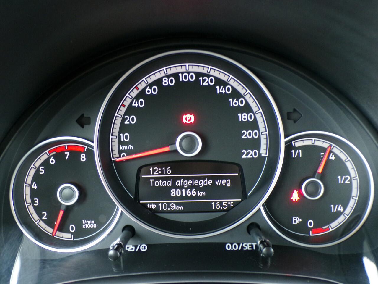 Volkswagen UP! 1.0 BMT move up!, Bluetooth / Airco / 5-Deurs