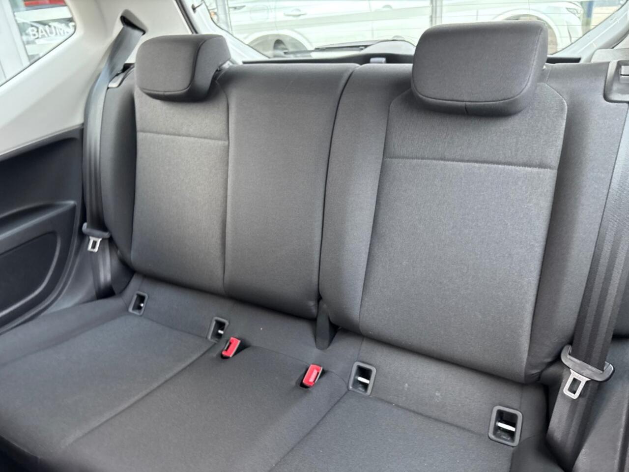 Volkswagen UP! 1.0 TAKE UP! AIRCO CRUISE PDC-CAMERA