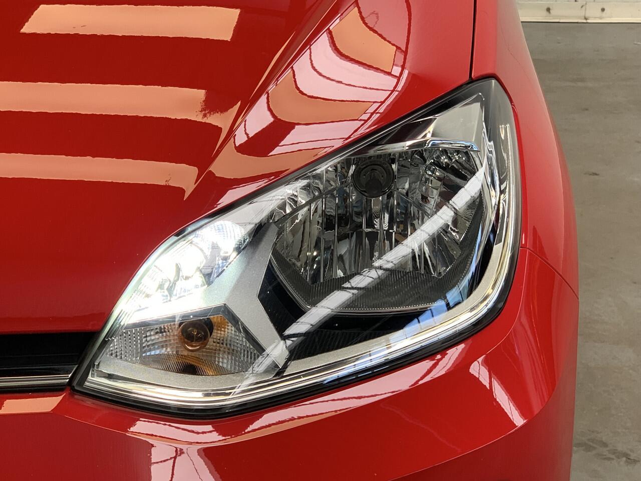 Volkswagen UP! 1.0 BMT high up! AIRCO-LMV-PDC-CRUISE CONTROL-STOELVERWARMING