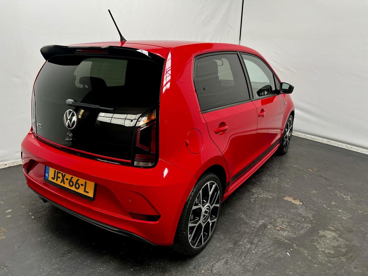 Volkswagen UP! 1.0 TSI GTI