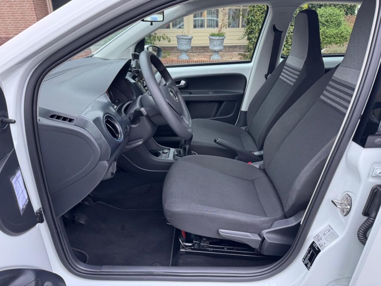 Volkswagen UP! 1.0 BMT MOVE UP! 5-drs Airco