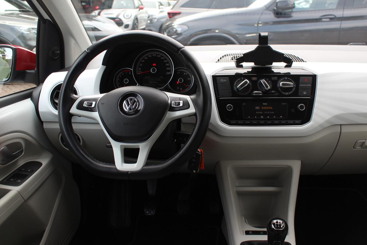Volkswagen UP! 1.0 BMT up! beats / Bluetooth / 15'' LMV / LED Dagrijverlichting / Stuurbekrachtiging / Elektr. ramen / Airco / Radio
