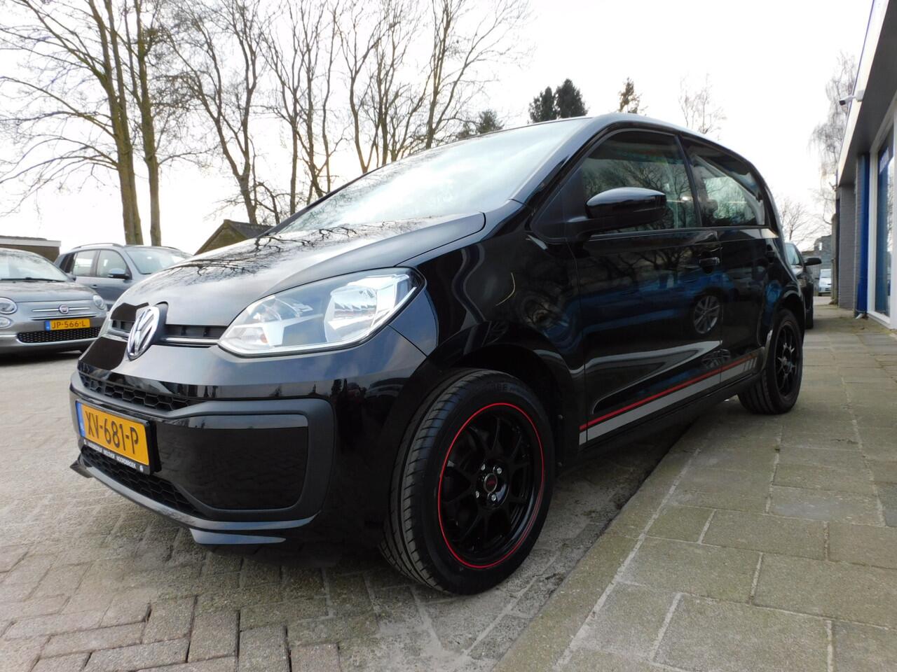 Volkswagen UP! 1.0 BMT move up!