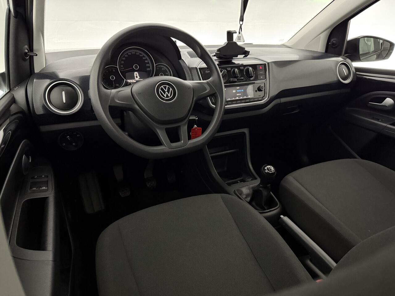 Volkswagen UP! Up 1.0 | LED | Airco | Bluetooth | Orig. NL | DAB+
