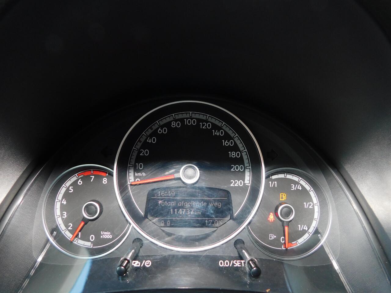 Volkswagen UP! 1.0 MPI 60PK MOVE UP! All-in Prijs! 1 jaar garanti