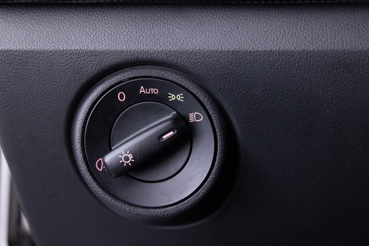 Volkswagen UP! 1.0 EcoFuel move up! 5-drs *AARDGAS*? 1e Eigenaar