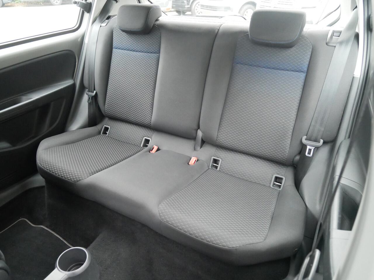 Volkswagen UP! 1.0 BMT United! Bluetooth, 5-Deurs, Airco