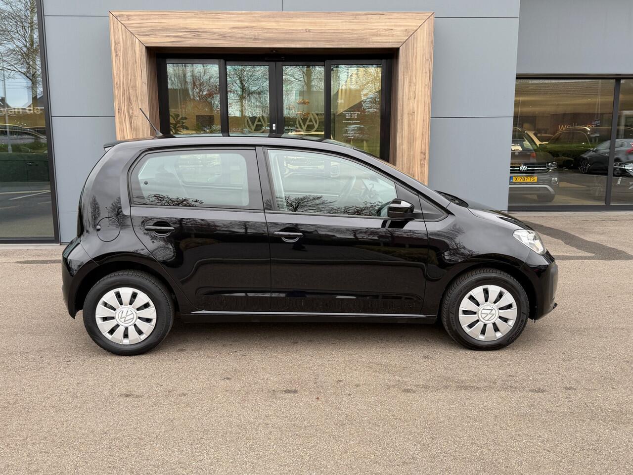 Volkswagen UP! 1.0 5-deurs | Camera | Cruise | Airco | Bluetooth | PDC | Rijklaar incl. 1 jaar Bovag garantie