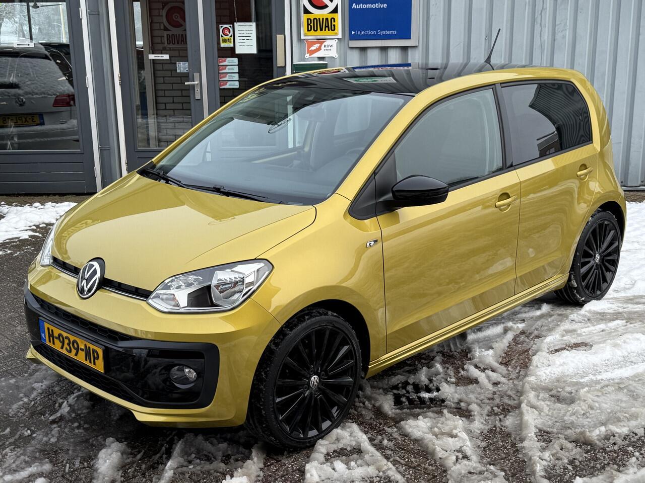 Volkswagen UP! 1.0 R-Line | UNIEK! | ORIG NL | CAMERA | DAB | BLUETOOTH | PDC