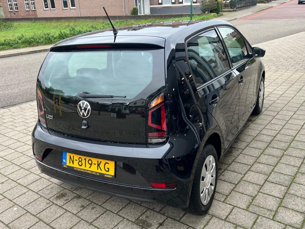 Volkswagen UP! 1.0 MOVE UP! BLUEM.