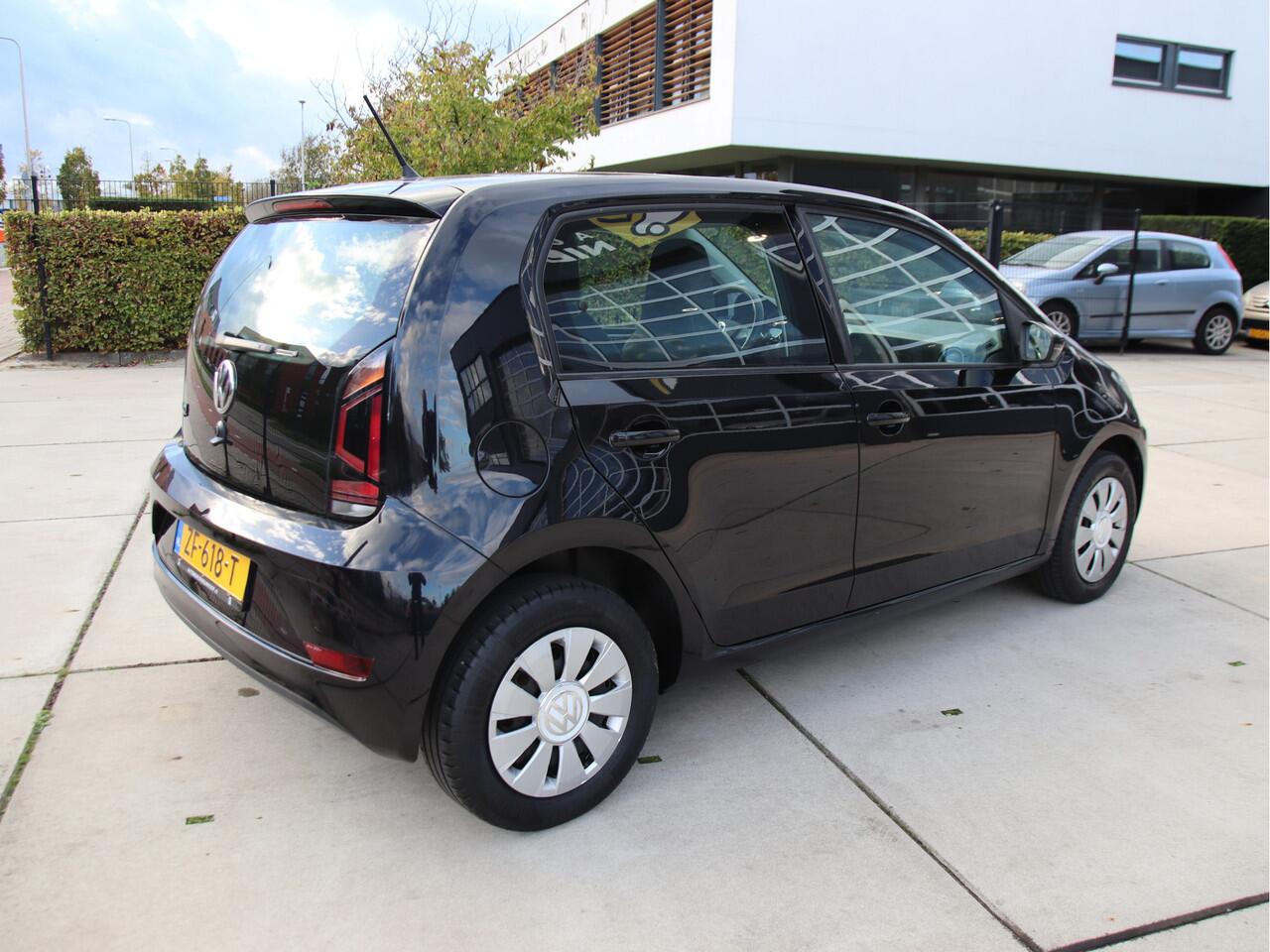 Volkswagen UP! 1.0 BMT move up! Airco, 5drs, NL auto Eindejaar aanbieding!