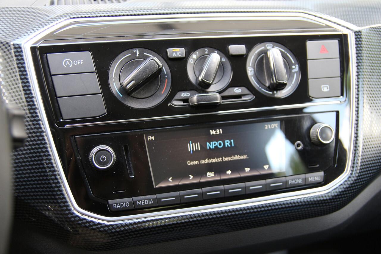 Volkswagen UP! 1.0 BMT 60pk move up! | NL-auto | 5 deuren | Airco | Navigatie | Elek. ramen | Centr. deurvegr. | Bluetooth |