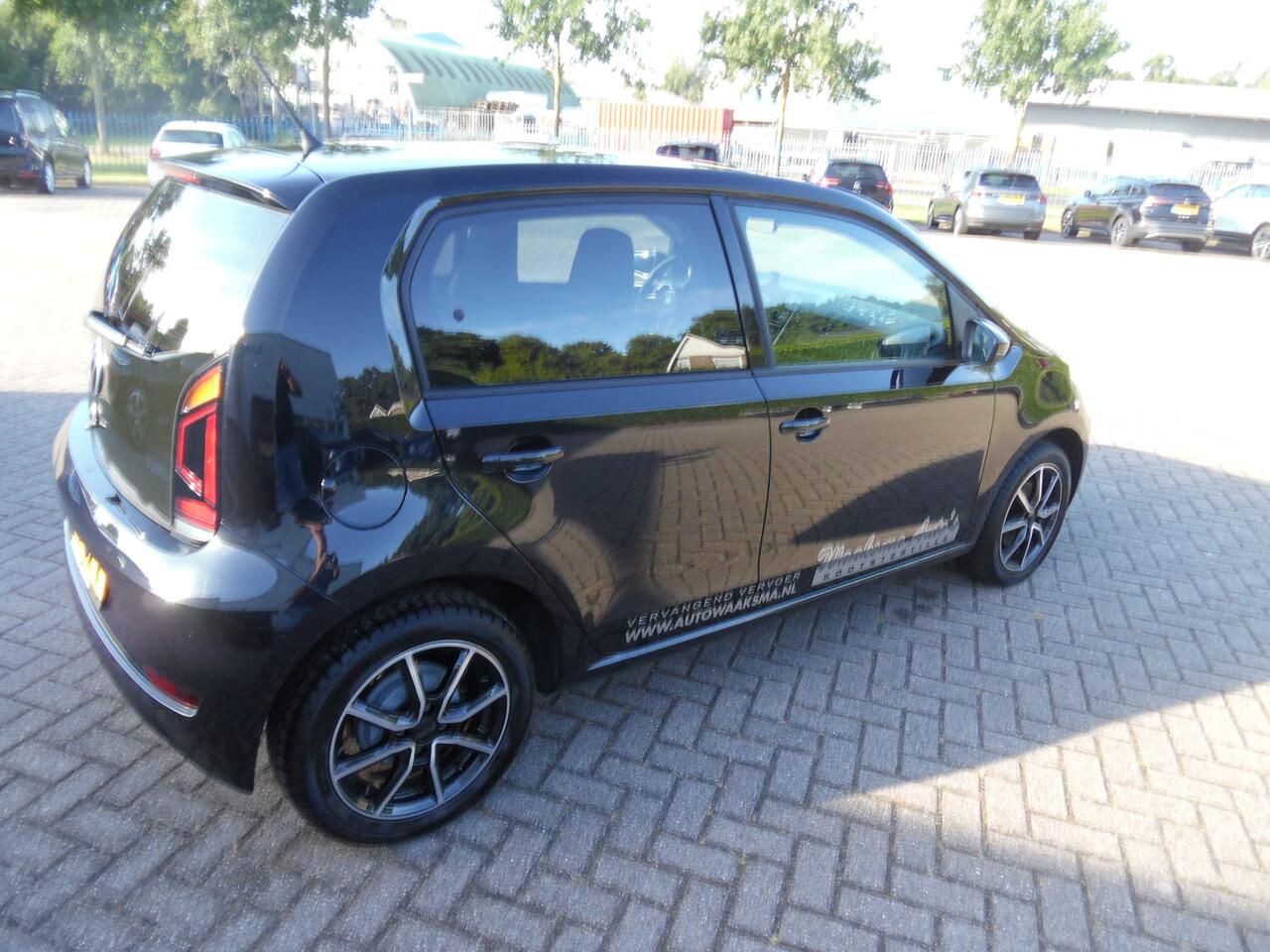 Volkswagen UP! move 1.0 auto word nog wel mee gereden