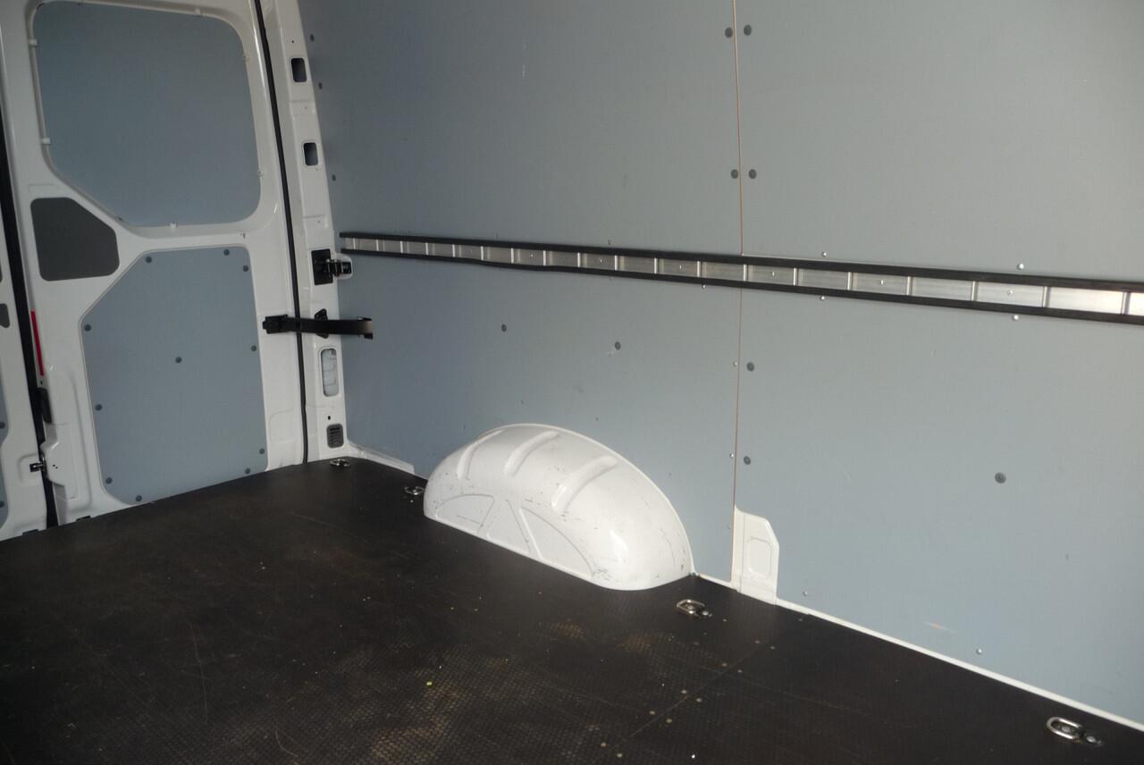 Volkswagen e-Crafter e-Crafter L3H3 36 kWh Autm voorheen L2H2 133Km actieradius 2-2022