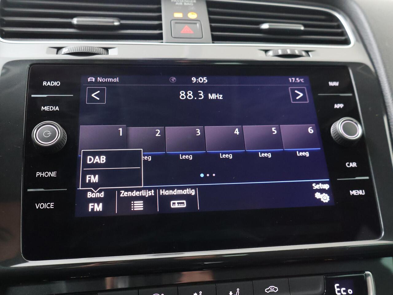Volkswagen e-Golf E-DITION | 136 PK | Soh 91% | Adaptive cruise control | Achteruitrijcamera | Apple Carplay/Android Auto |